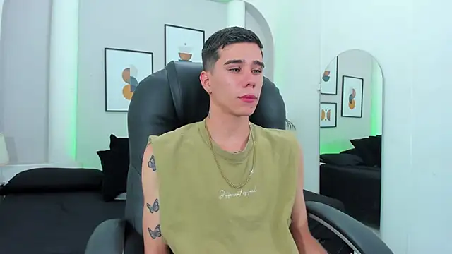 Gabo white1 online show from December 2, 2025, 7:21 am