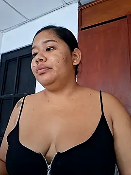 Sarahy- online show from June 3, 2026, 1:34 pm