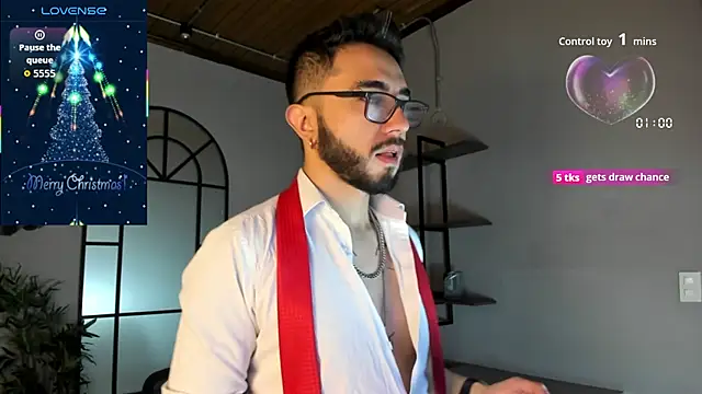 Snapshot of dave_wolff chatting on December 2, 2025, 12:18 pm dave wolff online show from December 2, 2025, 12:18 pm