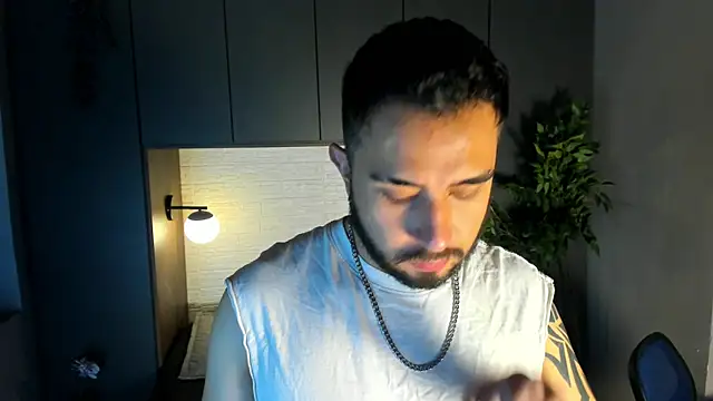 Snapshot of dave_wolff chatting on December 22, 2025, 11:43 am dave wolff online show from December 22, 2025, 11:43 am