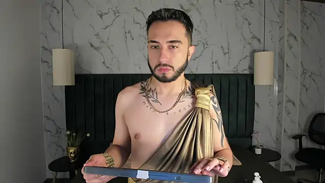 Snapshot of dave_wolff chatting on November 21, 2025, 12:04 pm dave wolff online show from November 21, 2025, 12:04 pm