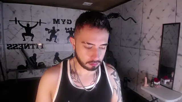 Snapshot of dave_wolff chatting on January 15, 2026, 11:57 am dave wolff online show from January 15, 2026, 11:57 am