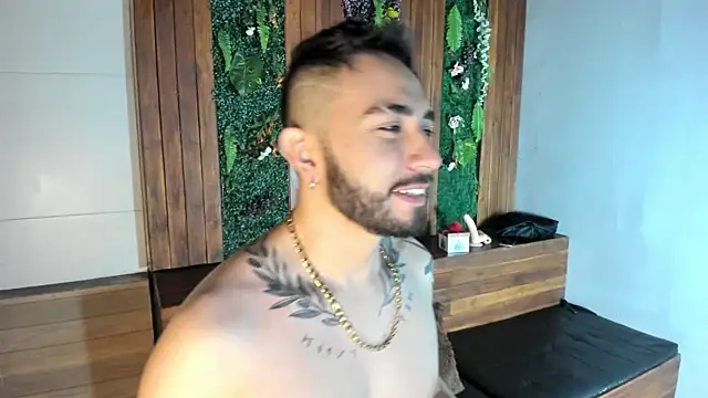 Snapshot of dave_wolff chatting on January 11, 2026, 12:12 pm dave wolff online show from January 11, 2026, 12:12 pm