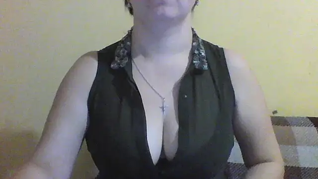 Snapshot of Vitalina282128 chatting on November 23, 2025, 11:04 pm Vitalina282128 online show from November 23, 2025, 11:04 pm