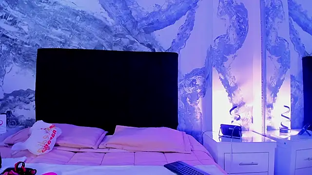 Snapshot of lilithDraven_ chatting on March 3, 2026, 4:19 am lilithDraven online show from March 3, 2026, 4:19 am