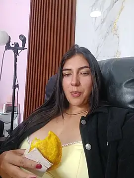 ViolettaWalton1 online show from December 5, 2025, 7:23 pm