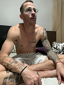 Lucasjandre online show from April 11, 2026, 10:57 pm