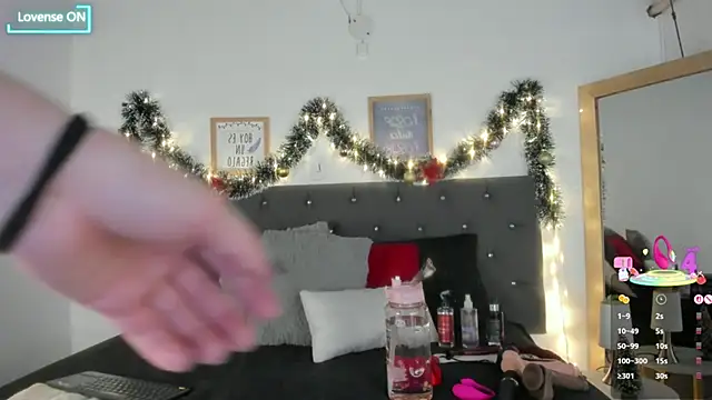 Snapshot of Sara_puertaa_ chatting on December 2, 2025, 6:20 pm Sara puertaa online show from December 2, 2025, 6:20 pm