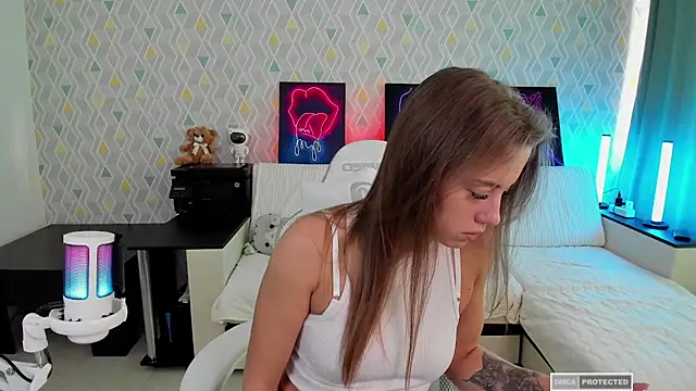 Snapshot of ElllySun chatting on November 29, 2025, 5:51 am ElllySun online show from November 29, 2025, 5:51 am