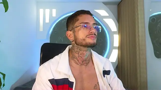 Snapshot of Alanrodgers chatting on January 19, 2026, 11:36 am Alanrodgers online show from January 19, 2026, 11:36 am