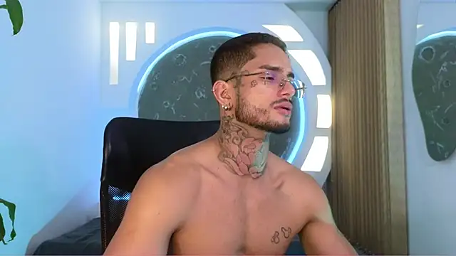 Snapshot of Alanrodgers chatting on January 18, 2026, 11:24 am Alanrodgers online show from January 18, 2026, 11:24 am