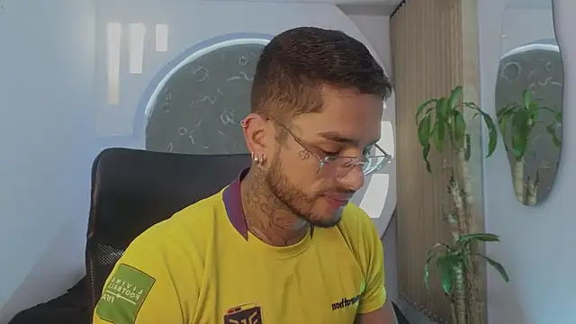 Alanrodgers online show from April 3, 2026, 11:49 am