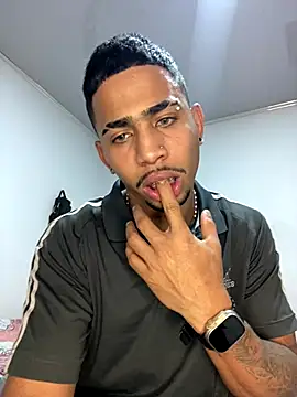 Snapshot of king_disaster1 chatting on November 12, 2025, 1:32 am king disaster1 online show from November 12, 2025, 1:32 am