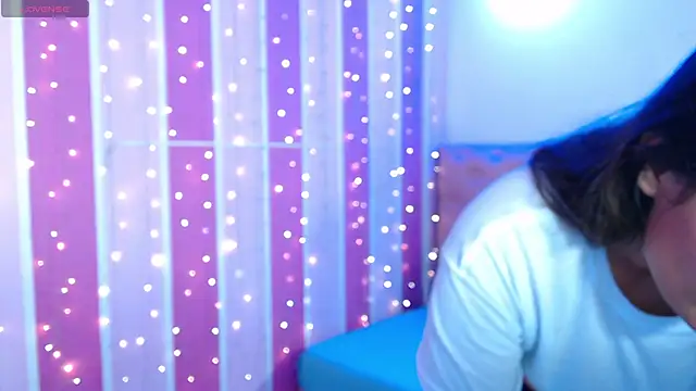 Snapshot of alejandra_dr1 chatting on December 17, 2025, 10:15 pm alejandra dr1 online show from December 17, 2025, 10:15 pm