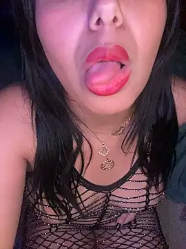 Snapshot of Doha-38 chatting on January 11, 2026, 12:56 pm Doha-38 online show from January 11, 2026, 12:56 pm