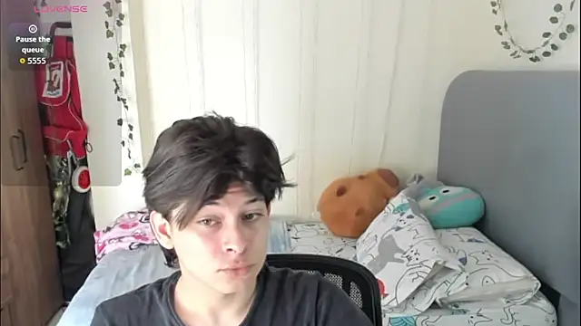 Snapshot of Felix_kitty chatting on February 5, 2026, 6:59 pm Felix kitty online show from February 5, 2026, 6:59 pm