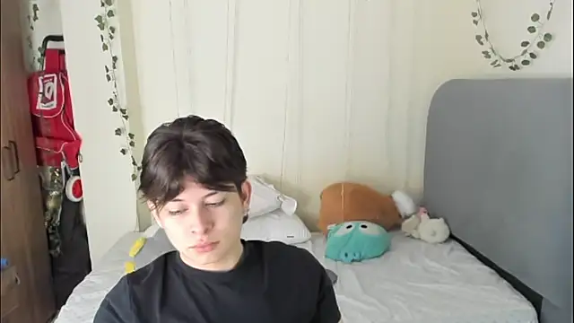 Snapshot of Felix_kitty chatting on March 1, 2026, 7:25 pm Felix kitty online show from March 1, 2026, 7:25 pm