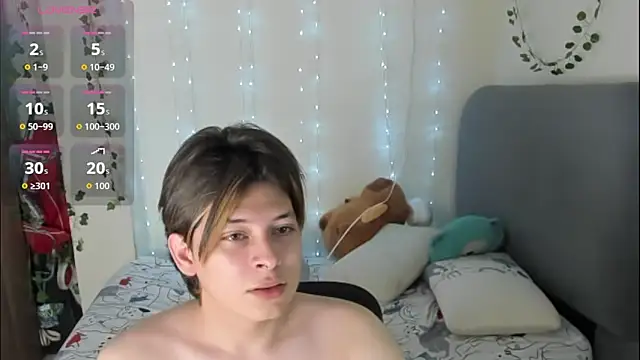 Felix kitty online show from December 21, 2025, 6:53 pm