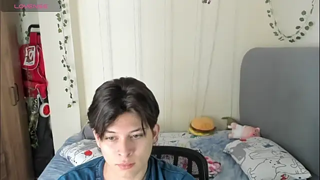 Snapshot of Felix_kitty chatting on February 3, 2026, 7:08 pm Felix kitty online show from February 3, 2026, 7:08 pm