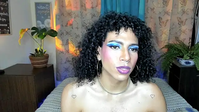 Angel White25 online show from February 11, 2026, 9:25 pm