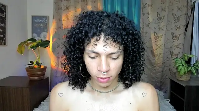 Angel White25 online show from February 9, 2026, 8:51 pm