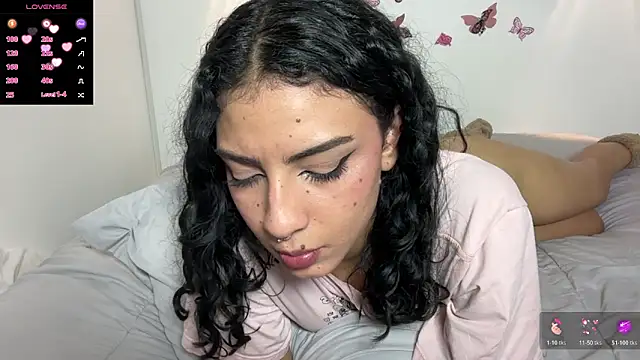 Snapshot of MrandMrsRivas chatting on February 3, 2026, 2:53 am MrandMrsRivas online show from February 3, 2026, 2:53 am