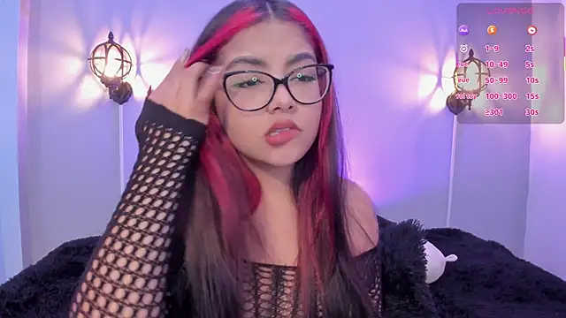 Stephany-roses- online show from December 16, 2025, 12:48 am