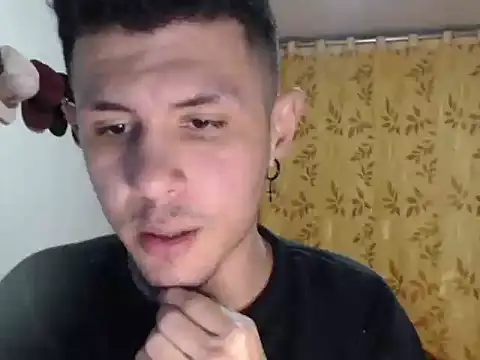 damiansexyboy69 online show from November 11, 2025, 5:57 am