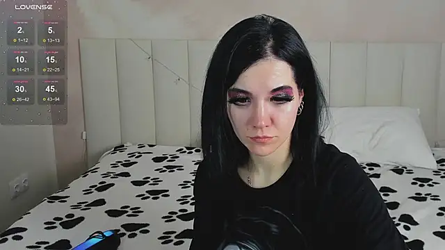 Lina Moony online show from February 10, 2026, 1:48 am