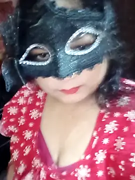 Snapshot of meera_hotty chatting on November 14, 2025, 7:23 am meera hotty online show from November 14, 2025, 7:23 am