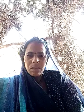 Neetujk online show from December 5, 2025, 7:29 am