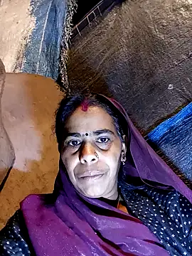 Neetujk online show from December 16, 2025, 4:55 pm