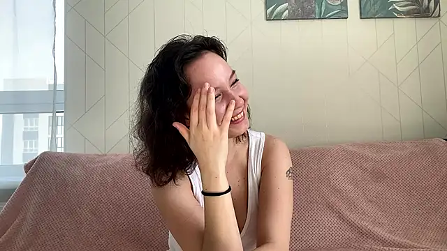 Mila petal online show from March 30, 2026, 9:44 am