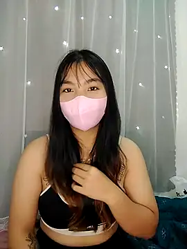 xu-ka online show from November 18, 2025, 2:05 am