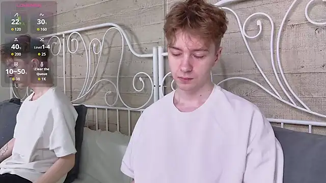 Snapshot of Paul_Holt chatting on November 29, 2025, 8:20 pm Paul Holt online show from November 29, 2025, 8:20 pm