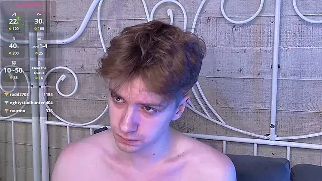 Snapshot of Paul_Holt chatting on December 20, 2025, 8:39 am Paul Holt online show from December 20, 2025, 8:39 am