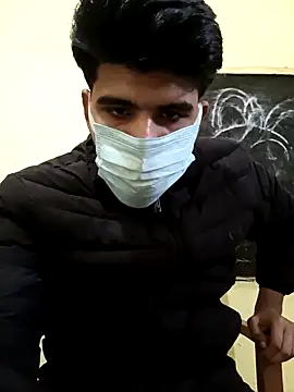 hotyyyyjonny online show from December 3, 2025, 5:41 am