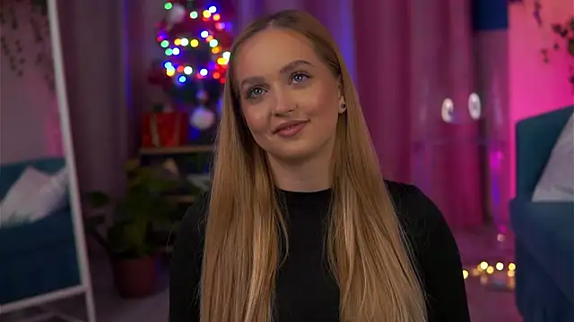 Snapshot of ElyssawetXX chatting on December 5, 2025, 7:23 pm ElyssawetXX online show from December 5, 2025, 7:23 pm