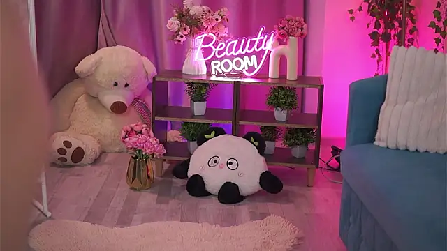 ElyssawetXX online show from February 14, 2026, 7:47 pm