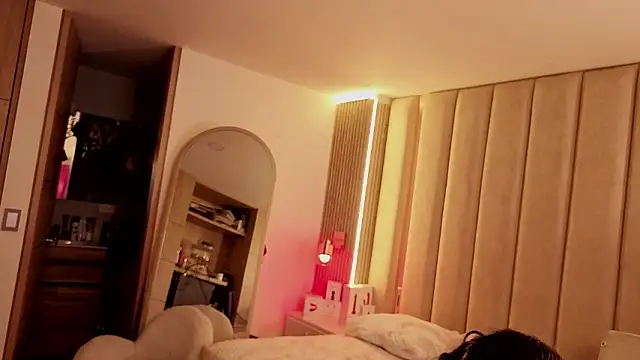 Iamnyxy online show from March 10, 2026, 11:03 am