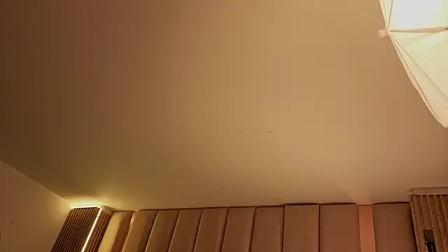 Iamnyxy online show from March 3, 2026, 11:06 am