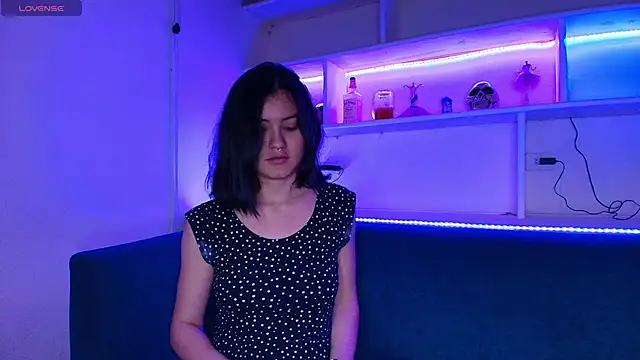 Brandy collinss online show from November 14, 2025, 11:25 am