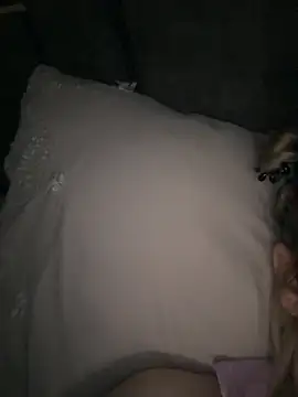 Snapshot of dalou3a22 chatting on November 18, 2025, 2:31 pm dalou3a22 online show from November 18, 2025, 2:31 pm