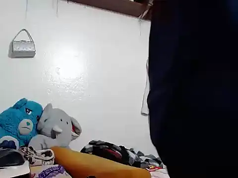 Snapshot of Tiff_Dirty69 chatting on February 27, 2026, 12:27 pm Tiff Dirty69 online show from February 27, 2026, 12:27 pm