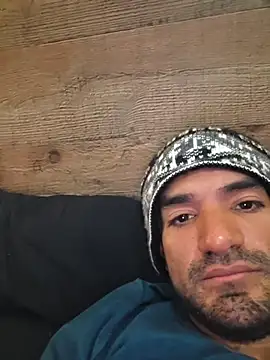 Snapshot of piggylatino chatting on February 18, 2026, 11:45 pm piggylatino online show from February 18, 2026, 11:45 pm