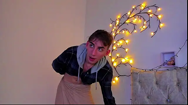 Snapshot of TerryGrace chatting on November 23, 2025, 7:57 pm TerryGrace online show from November 23, 2025, 7:57 pm