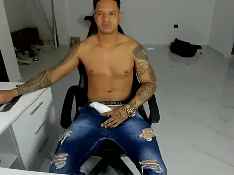 master leather online show from April 7, 2026, 2:24 am