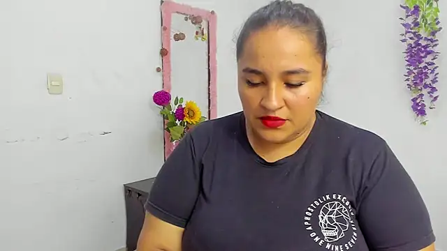 Snapshot of _1Zoey chatting on January 17, 2026, 10:24 pm 1Zoey online show from January 17, 2026, 10:24 pm