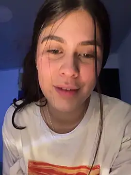 lucyrain 18 online show from November 18, 2025, 2:16 am