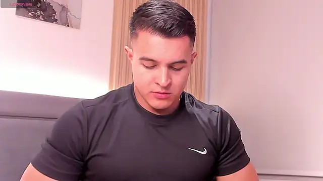 Mason bennet online show from April 26, 2026, 7:55 pm